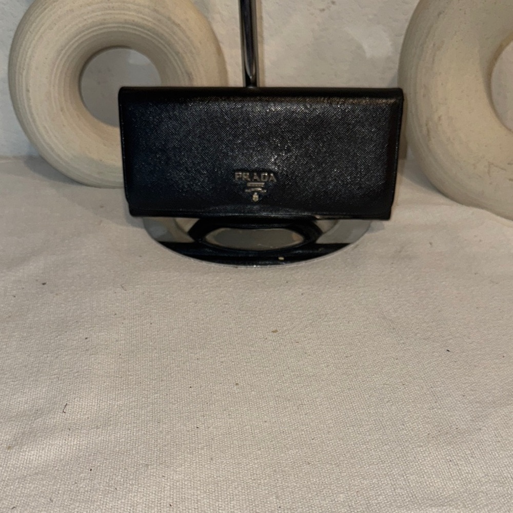 Prada Women Large Saffiano Black Leather Wallet